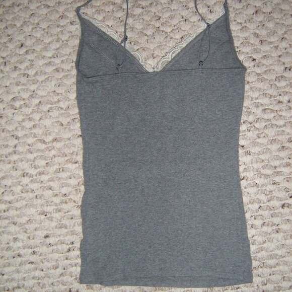 hollister lace tank - Picture 3 of 3